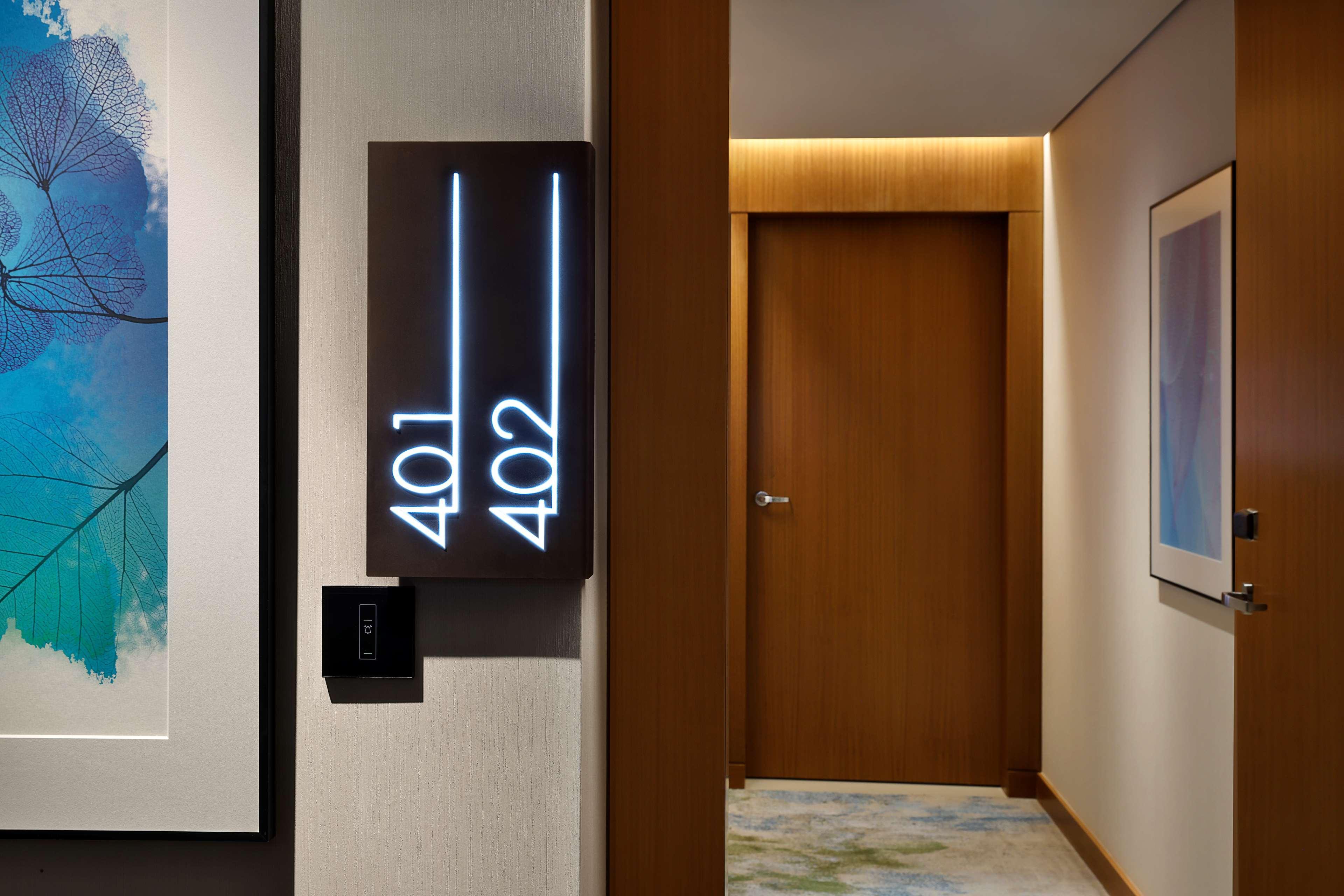 Doubletree By Hilton Waterfront And Residences 4* Schardscha
