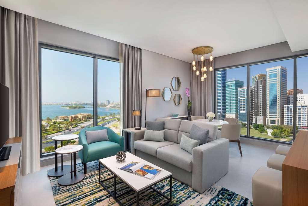 Hotel Doubletree By Hilton Waterfront And Residences Schardscha