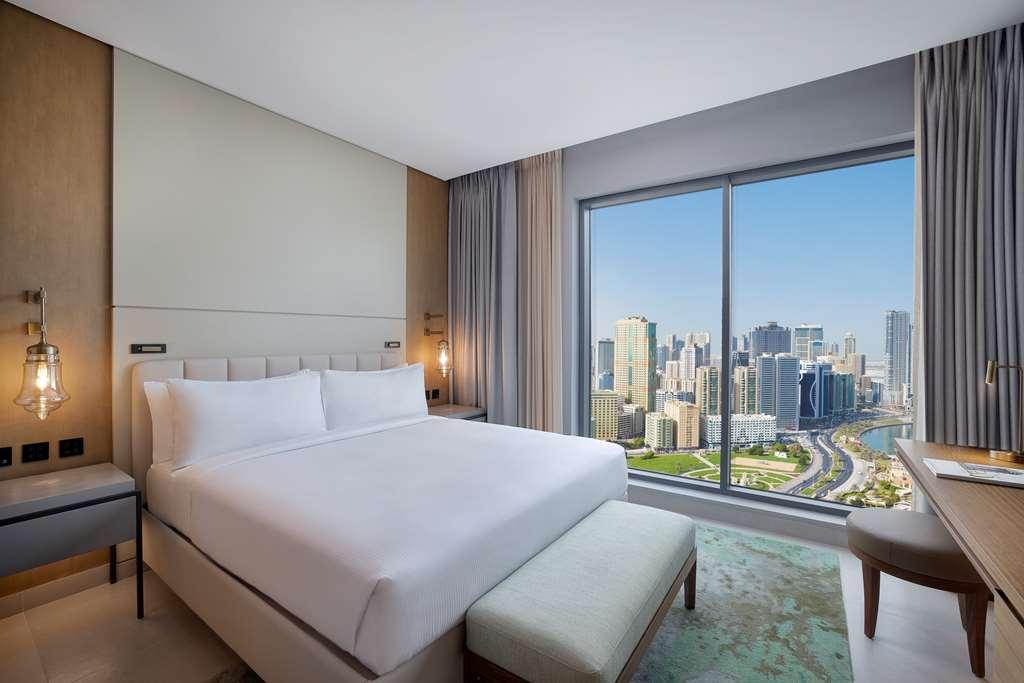 Hotel Doubletree By Hilton Waterfront And Residences