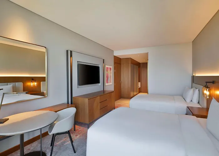 Doubletree By Hilton Sharjah Waterfront Hotel And Residences