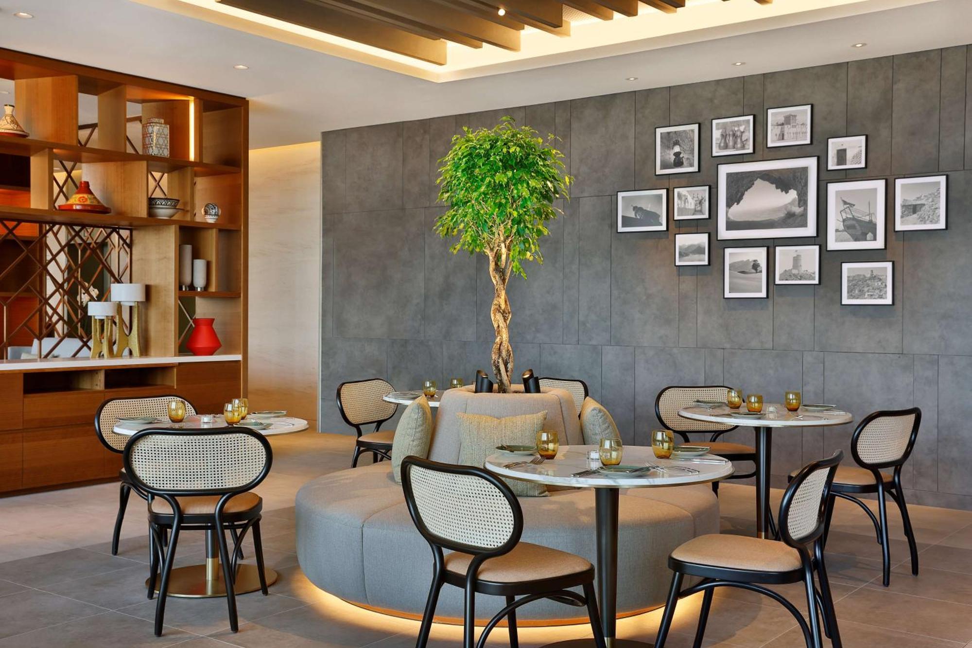 Doubletree By Hilton Waterfront And Residences Schardscha